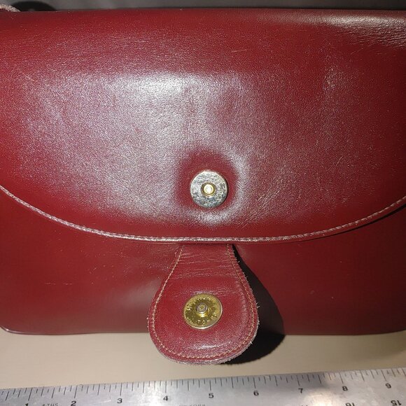 Etra Burgundy Leather Shoulder Bag Vintage Flap Closure Adjustable Strap 3 - Picture 8 of 11